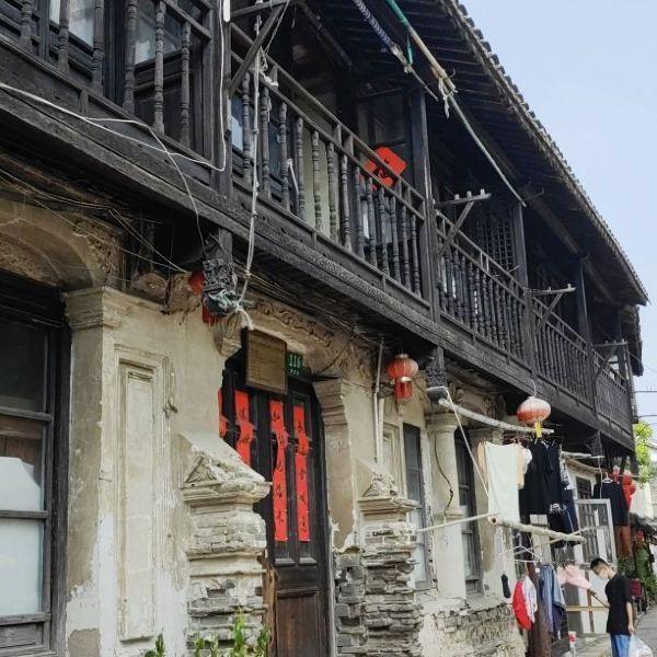 无锡市惠山区山南头文化艺术村举行“春日宴•阳山年味节”